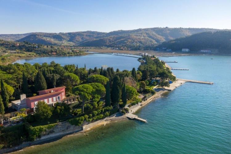 Vila Tartini Strunjan Exteriör bild