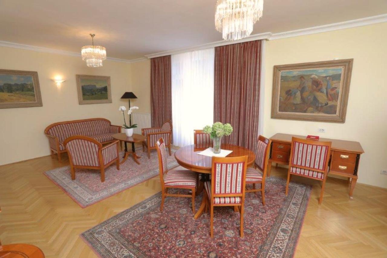 Vila Tartini Strunjan Exteriör bild